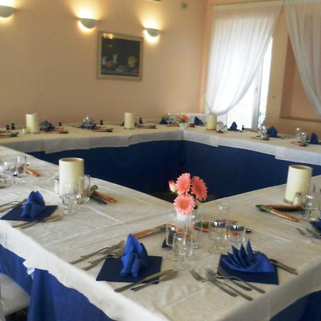 Hotel Savoy Varazze Kültér fotó
